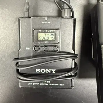 소니 UWP-V1 무선 마이크 세트 (UTX-B2/URX-P2, 900메가헤르츠대역