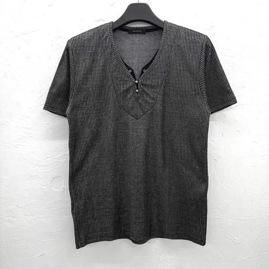 petitreitre 아일렛 헨리넥 티셔츠