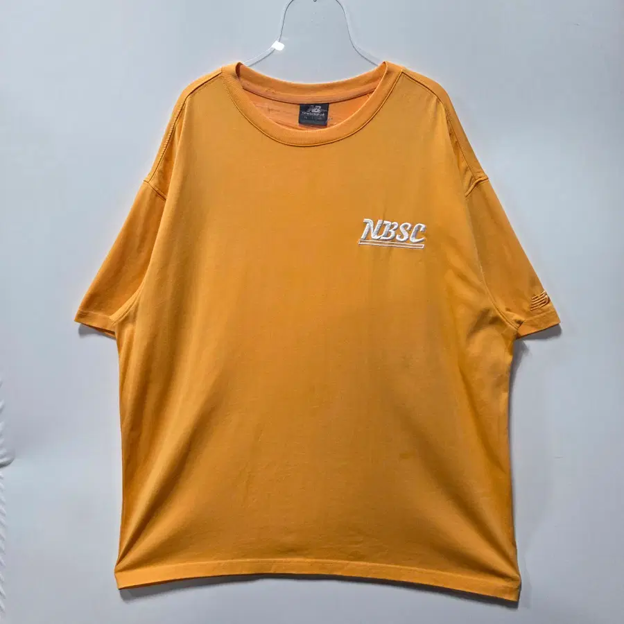 뉴발란스 오렌지 NBSC 로고 반팔 티셔츠 XL 26072917