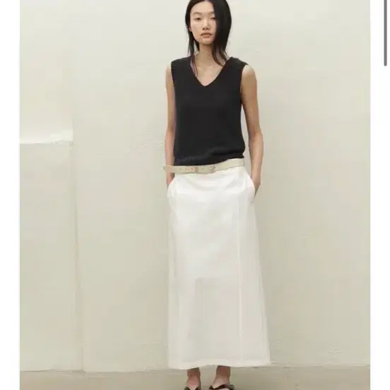 망고매니플리즈 파운드 코튼 스커트 아이보리.화이트 롱 스커트