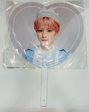 NCT WISH 6명의 왕자님이 프로포즈해 올 줄은 몰랐는데 YUSHI 하트형 부채