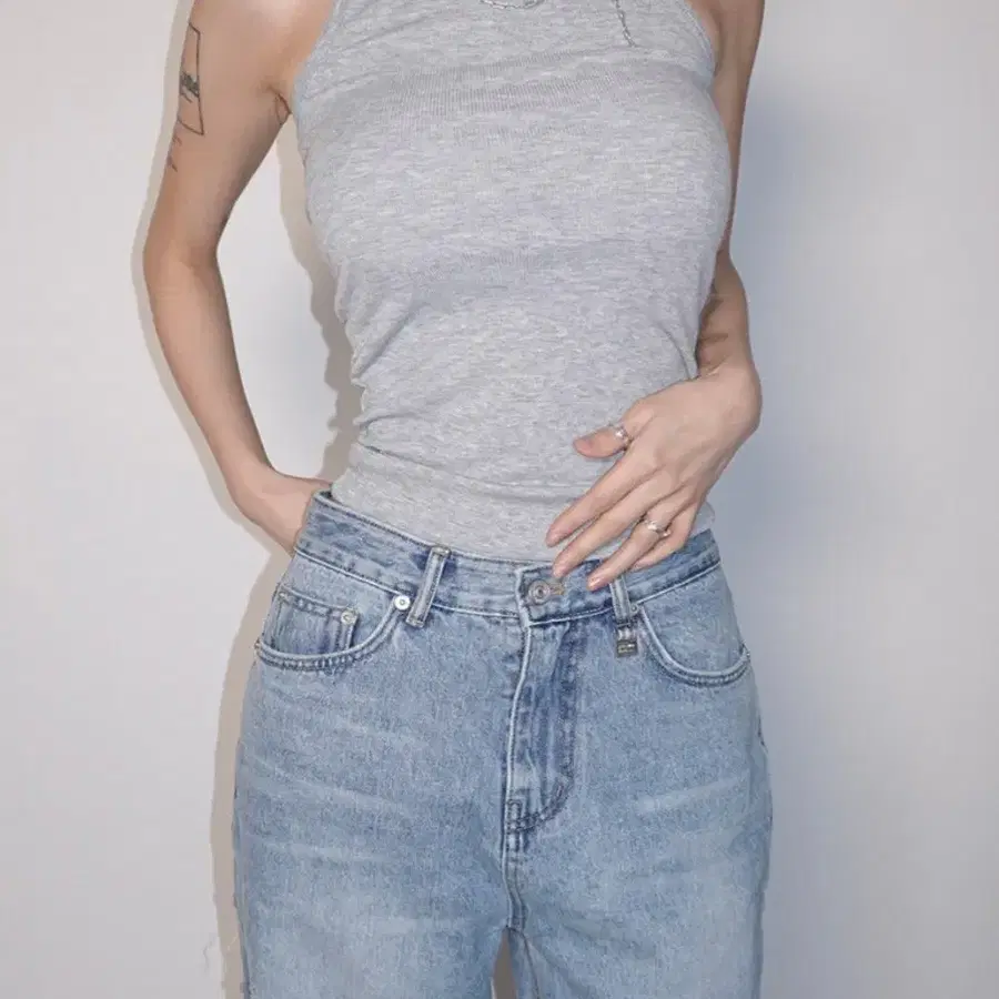 페일제이드 Mini Lace Halter Tank 2사이즈 그레이