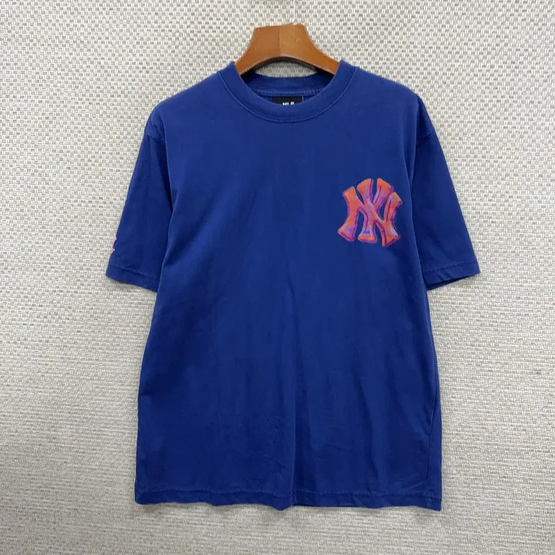 MLB 반팔티 XS H00344