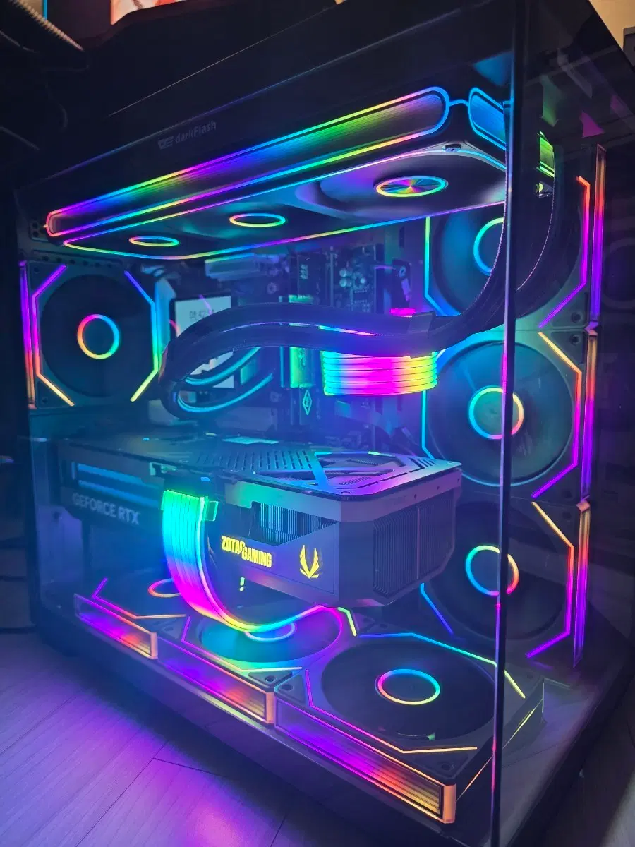 라이젠7 9800X3D RTX5070TI 본체 급매합니다