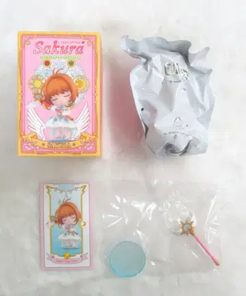 POP MART 카드캡터 사쿠라 클리어 카드 시리즈 사쿠라 클리어 크리스탈 클리어 카드편 OP 코스튬