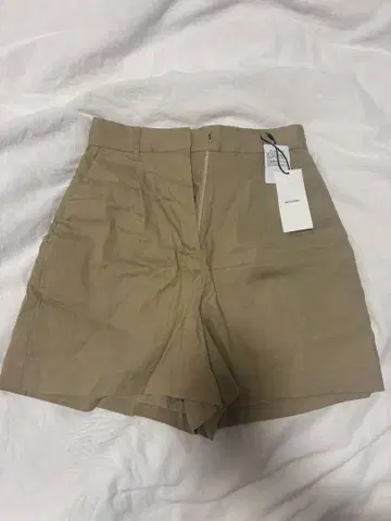 MOUSSY 숏팬츠 베이지 새상품
