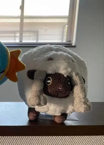 카에루 울 봉제 인형