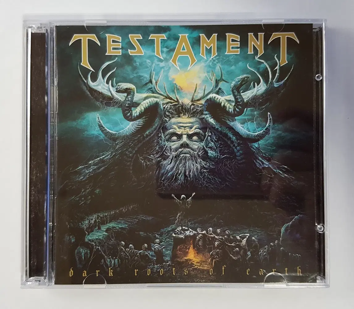 Testament - Dark Roots Of Earth [CD+DVD Deluxe Edition]