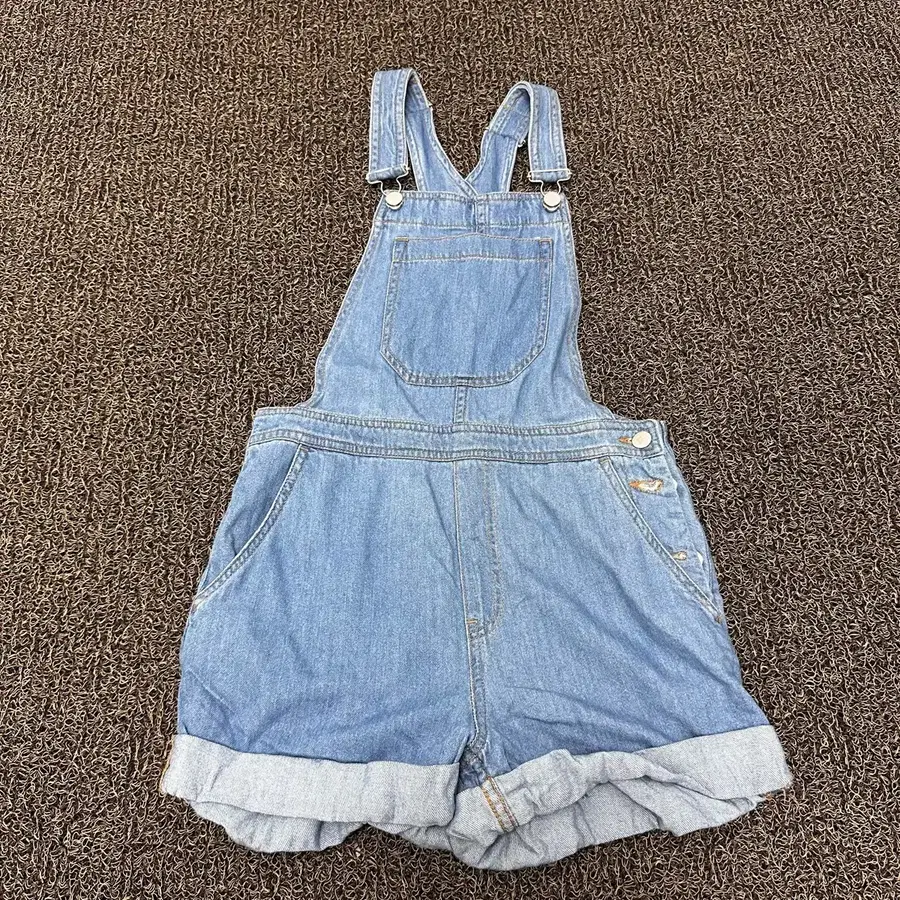 [새상품] H&M 에이치앤엠 여성 데님 멜빵 청바지 34사이즈