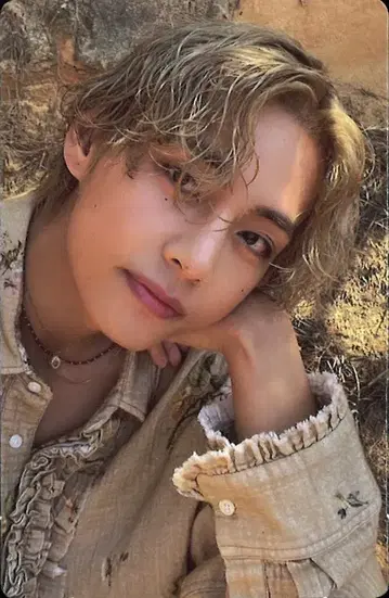 BTS V LAYOVER ver3