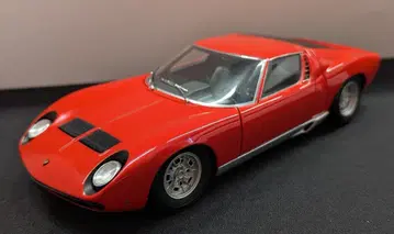 AUTOart 1/18 MILLENNIUM 람보르기니 미우라 SV (레드) 74543