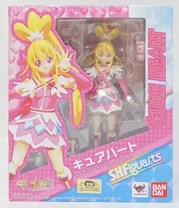 반다이 S.H.Figuarts 두근두근! 프리큐어 큐어 하트
