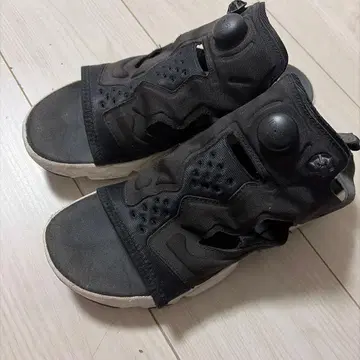 Reebok 인스타펌프 퓨리 샌들 블랙 27cm