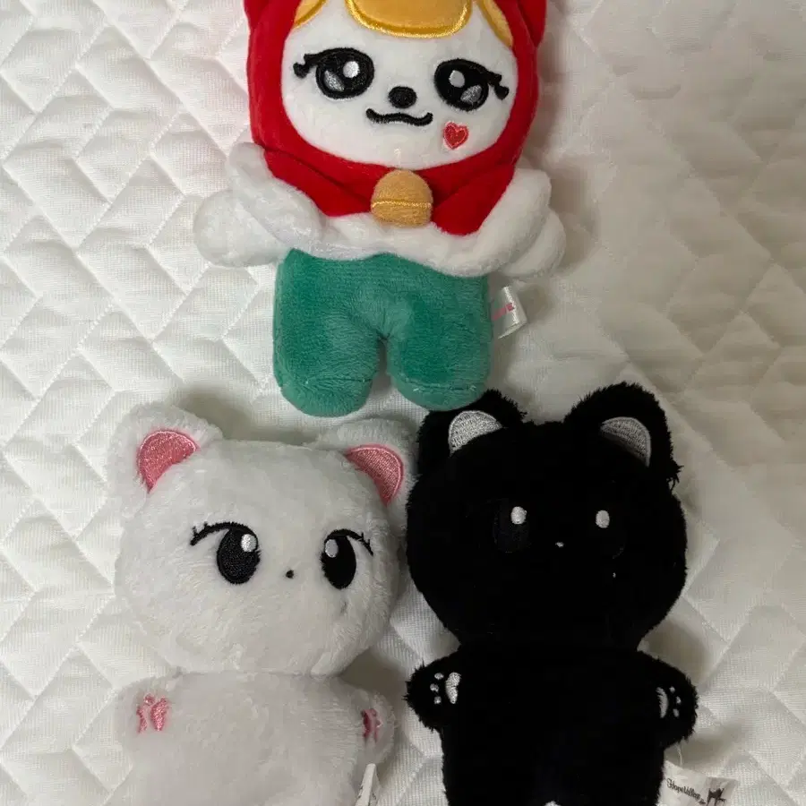 아이브 리즈 치즈 크리스마스 인형, 냥즈 인형