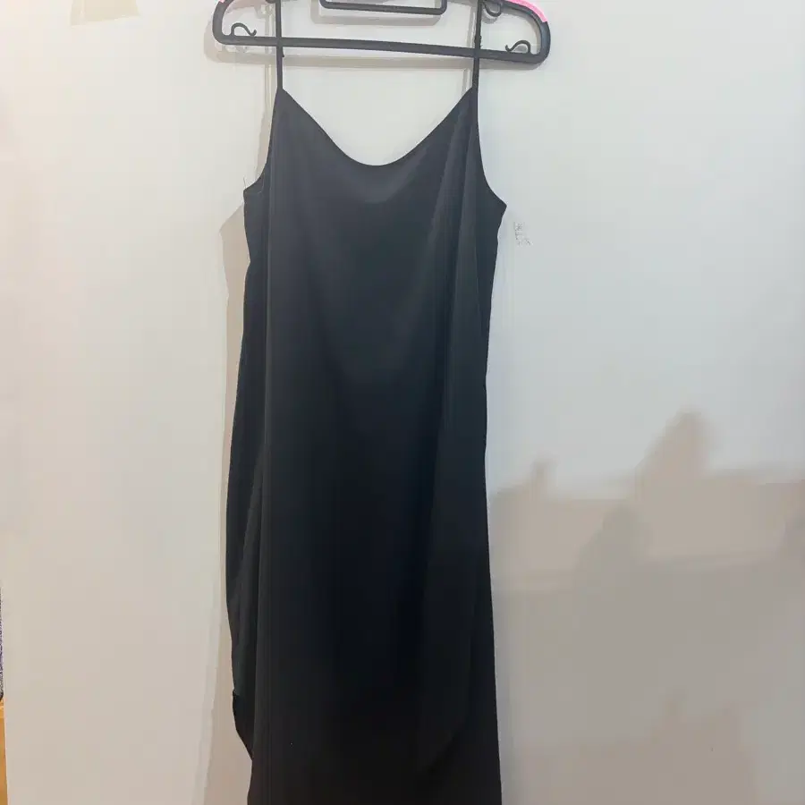 한섬 오즈세컨 이너 슬립 원피스 블랙