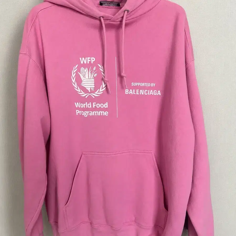 발렌시아가 WFP 후드티 핑크 (남녀공용)