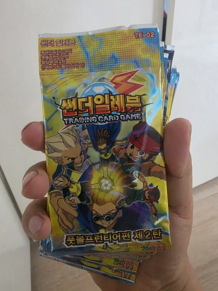 썬더일레븐 tcg 풋볼프론티어 제 2탄 11팩 일괄