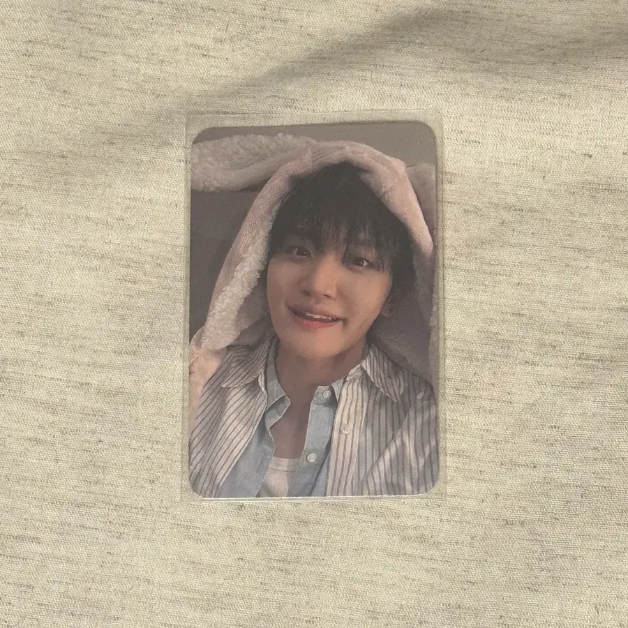 루시 후즈팬 럭드 미공포 양도 (원상)
