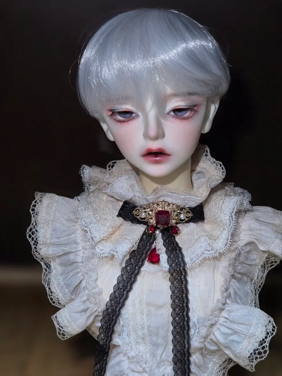 은발 숏컷 8~9인치 가발 팝니다. 구체관절인형 BJD