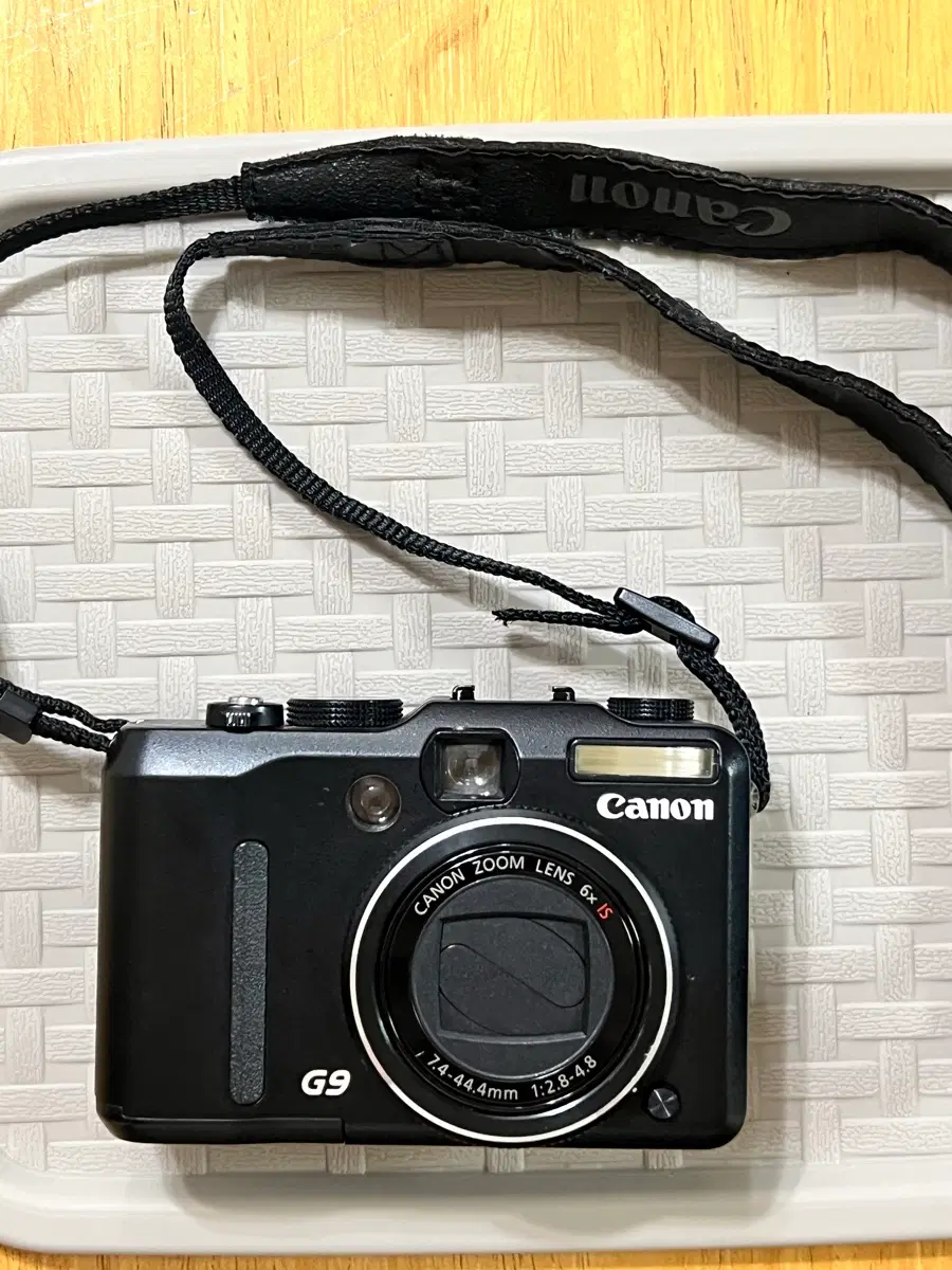 캐논의 클래식 하이엔드 콤팩트 디지털 카메라 Canon PowerShot G9