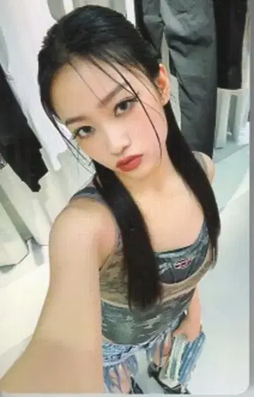 HANA 초회 생산 한정판 B YURI Blue Jeans