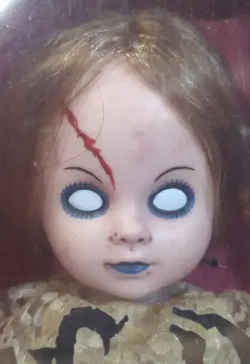 메즈코 리빙데드돌 시리즈 1 Posey