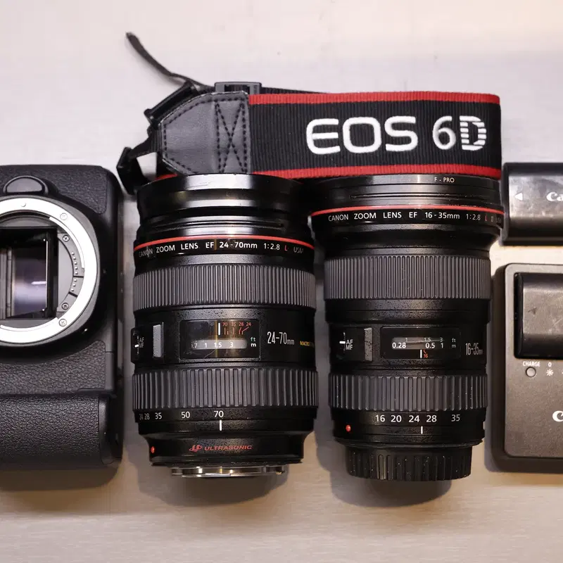 | 재품 별매가 | 캐논 EOS 6D | 캐논 EF24-70mm F/2.8L I USM | 캐논 EF16-35mm F/2.8L II USM | 입문 프리미엄 키트