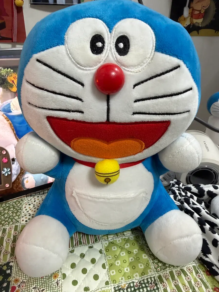 도라에몽 인형