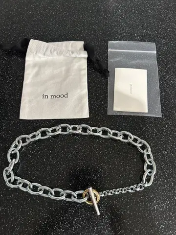 in mood 체인 목걸이