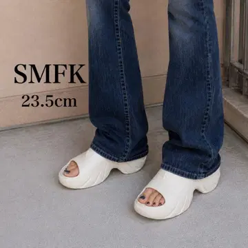SMFK 통굽 샌들 슬라이드 샌들 23.5cm 화이트