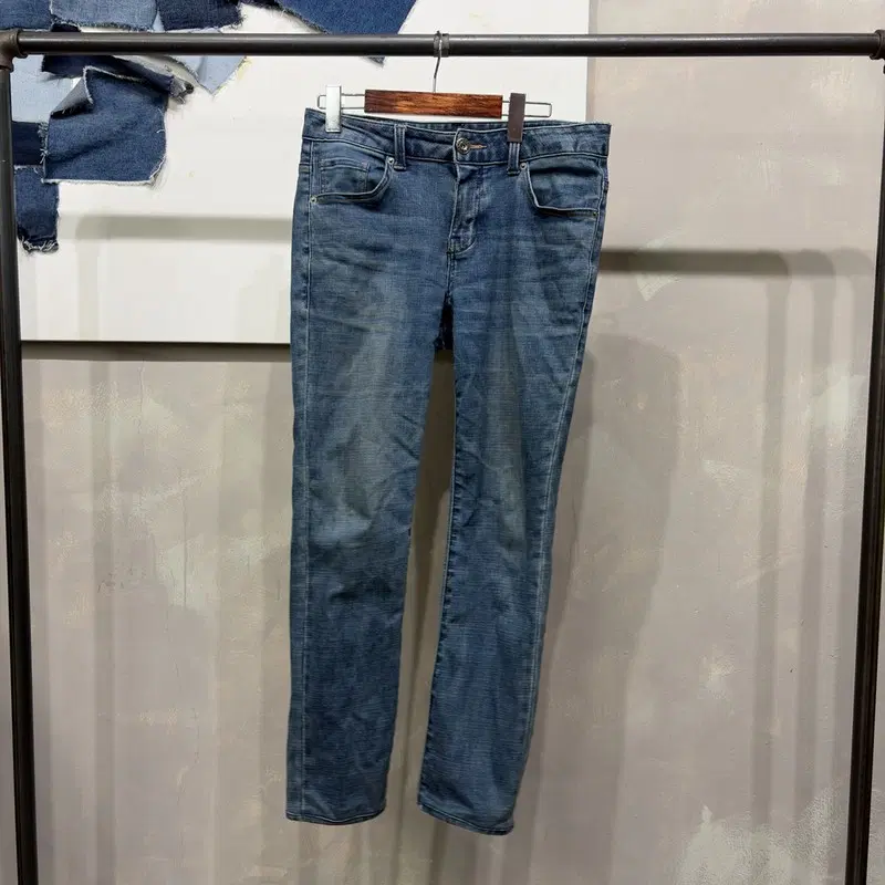 (29인치) 게스 여성 스판 청바지
