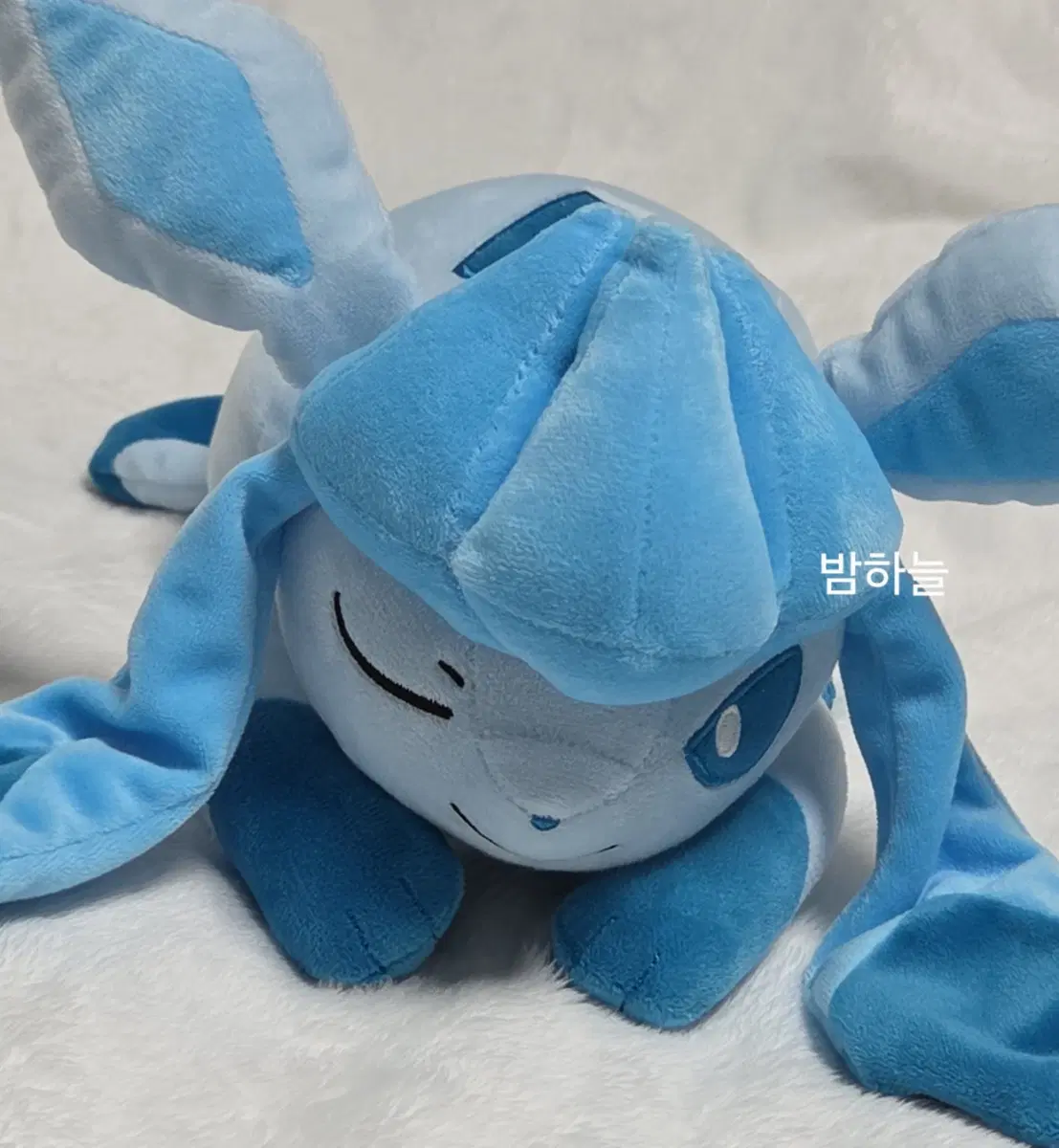포켓몬스터 반프레스토 이브이즈 낮잠인형 글레이시아 누이구루미