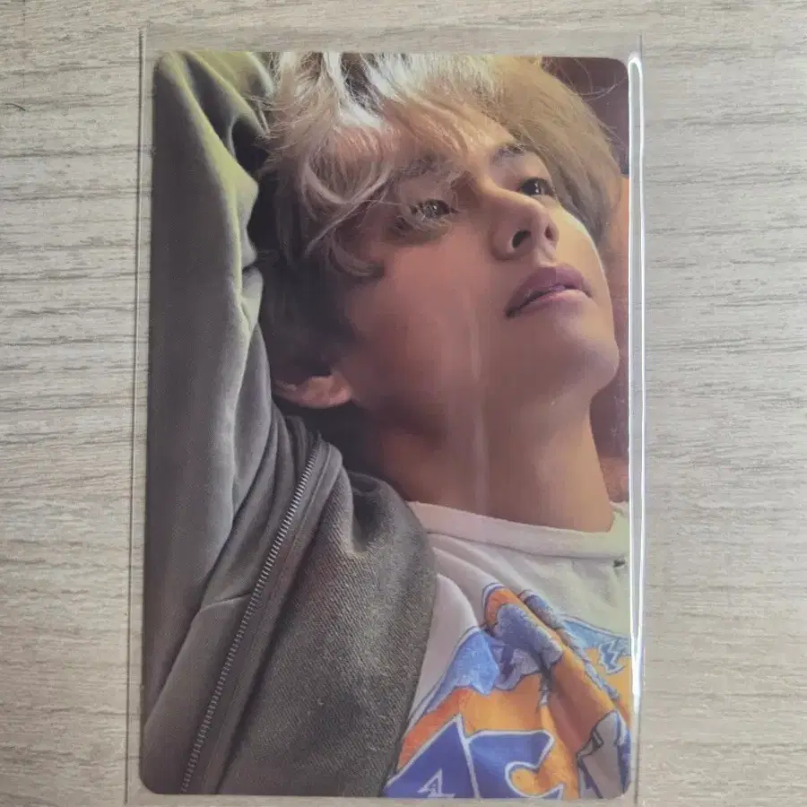 방탄소년단 뷔 레이오버 앨범 포카