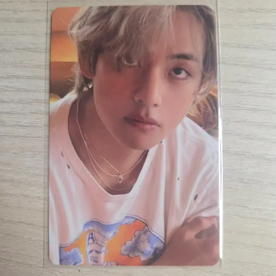 방탄소년단 뷔 레이오버 앨범 포카
