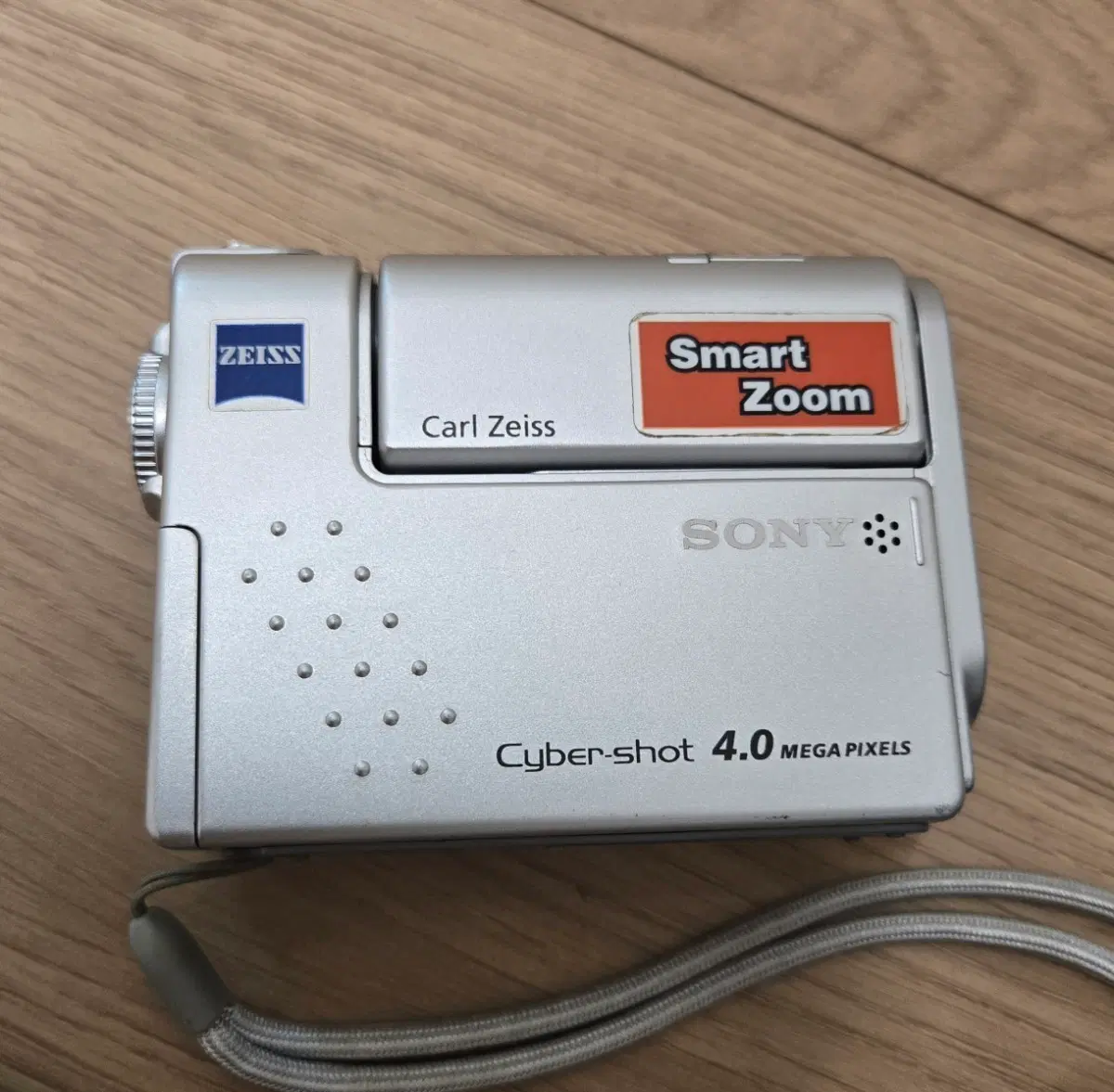 소니 사이버샷 DSC-F77A 4.0 디지털카메라