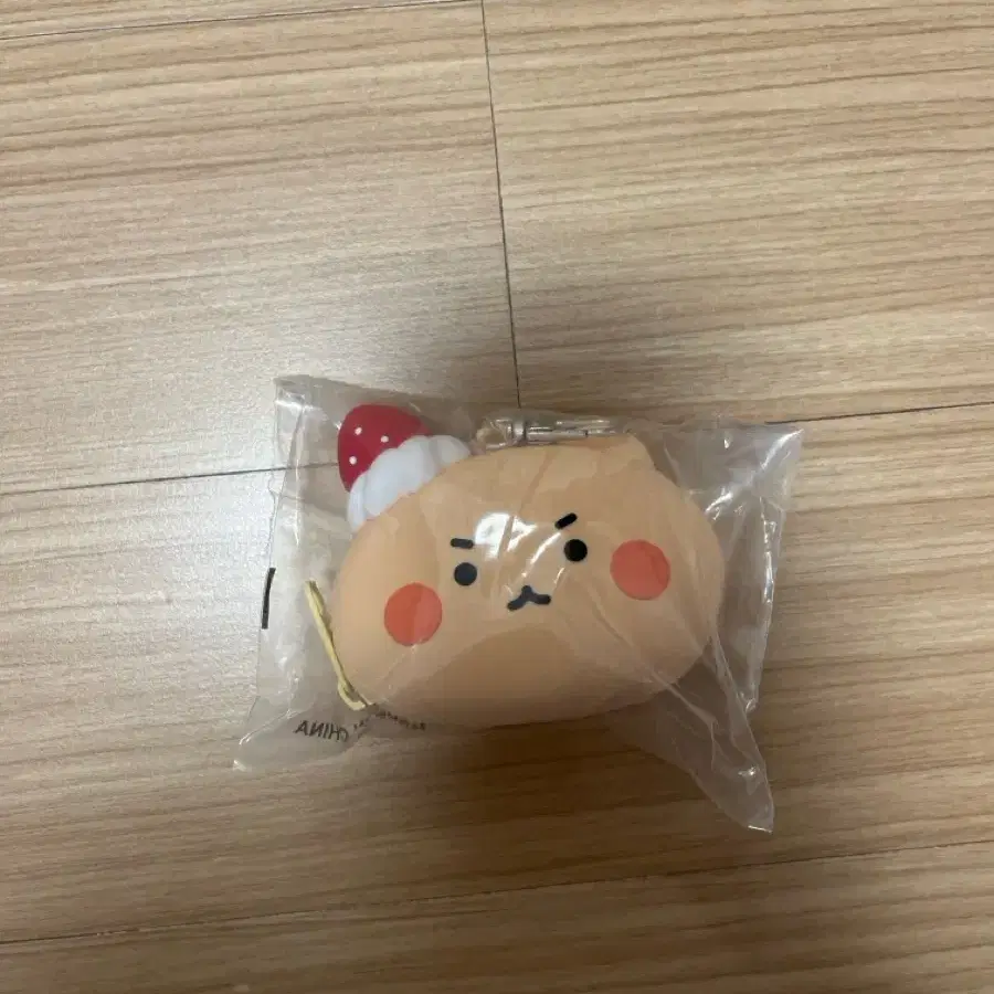 망그러진곰 망곰이 에뛰드 콜라보 파우치 키링