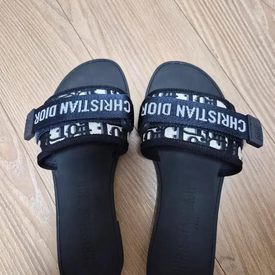 디올 슬라이드 36사이즈