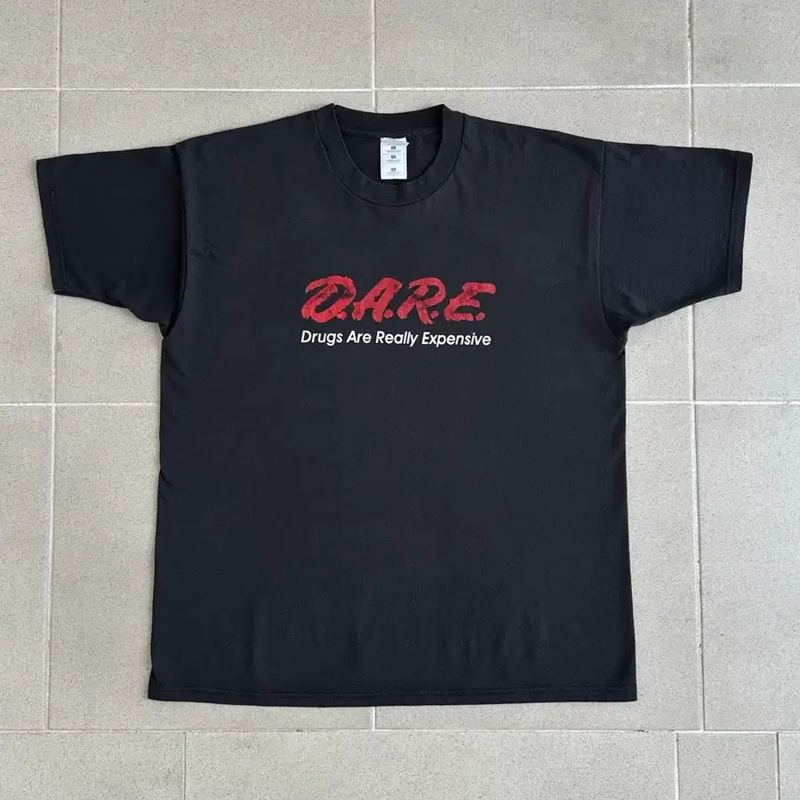 00s 빈티지 DARE 패러디 티셔츠 XL