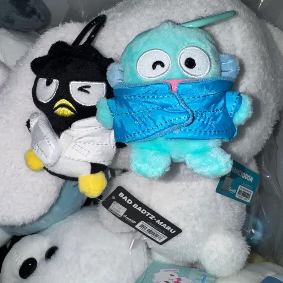 산리오 패딩 키링