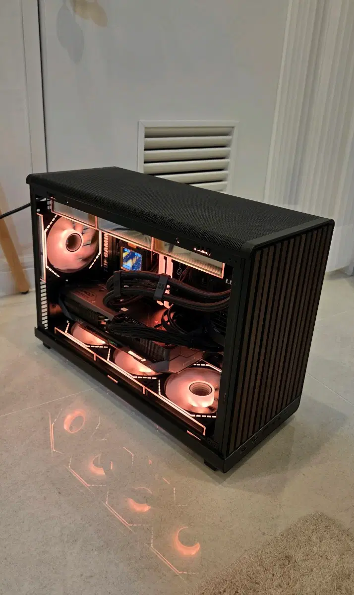 [판매] A3-mATX / 7700x3D / 32GB / 1TB / 9070XT