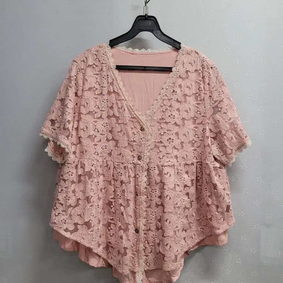 77)레이스 블라우스