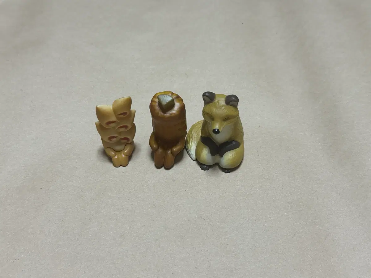 마치보우케 오뎅, 피자빵, 여우 일괄