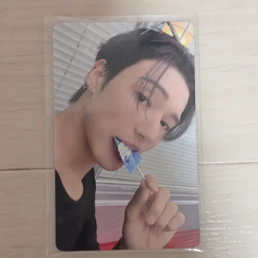 에이티즈 시즌그리팅 2023 우영 포카 판매