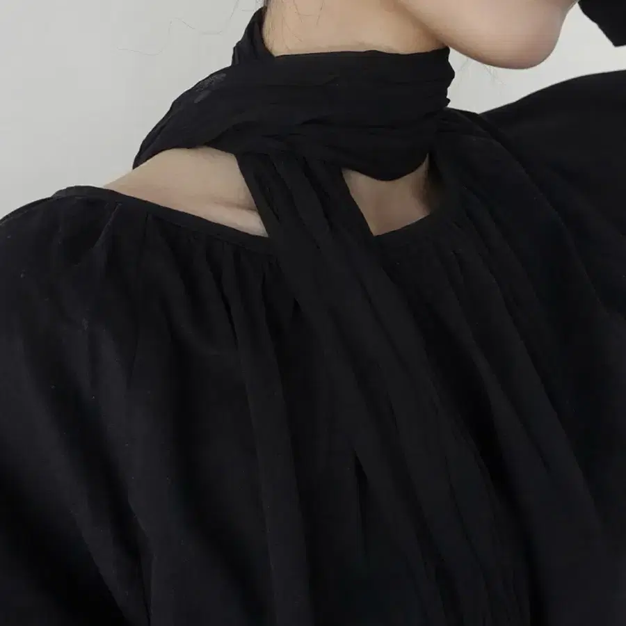 레이어드 링클 셔링 스카프