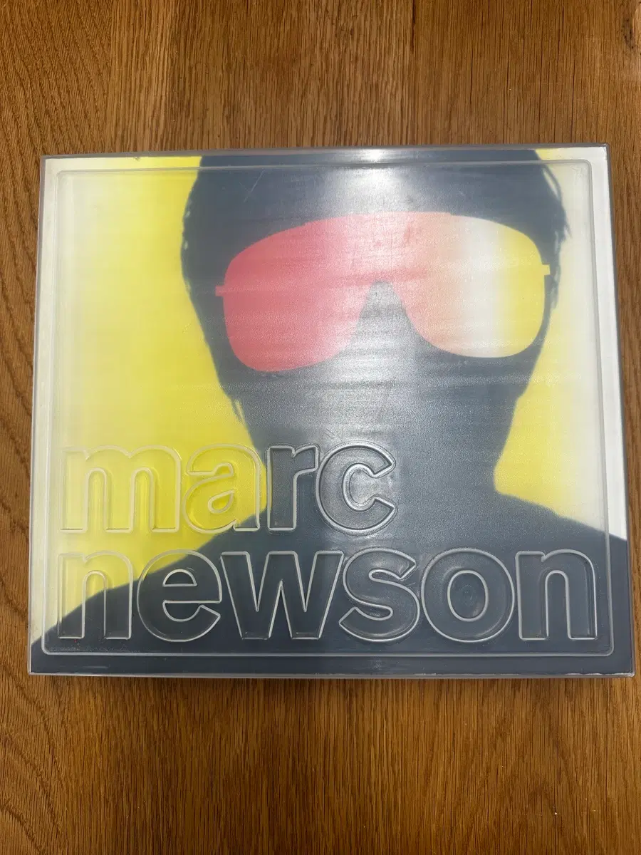 산업 디자이너 마크 뉴슨(Marc Newson)의 초기 디자인 아카이브 도서 수입도서 산업디자인