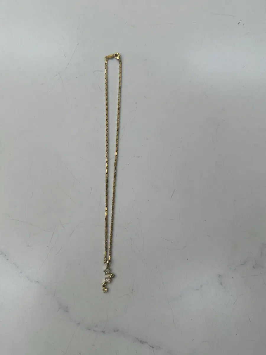 컨디션 양호한 22KGP 골드 별 큐빅 펜던트 목걸이 45cm 상태최상 판매합니다