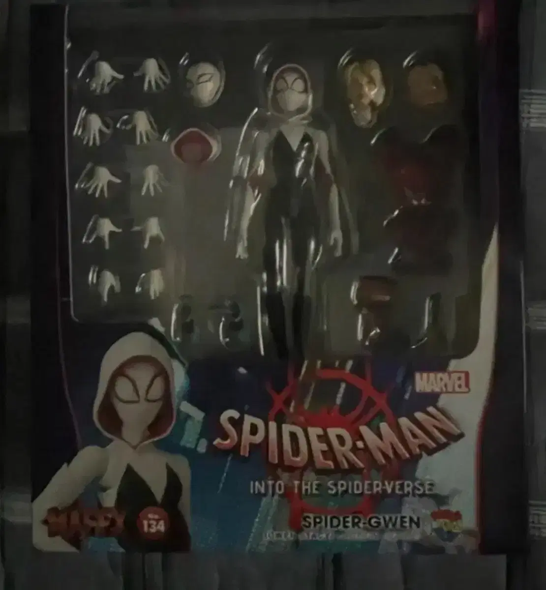 마펙스 그웬 스테이시 mafex 피규어 스파이더맨 뉴 유니버스