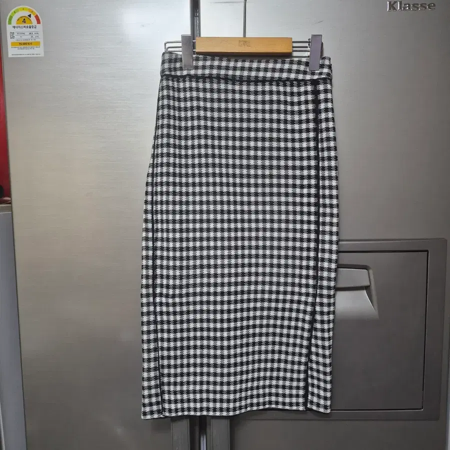 오브제 깅엄체크 H라인 스커트