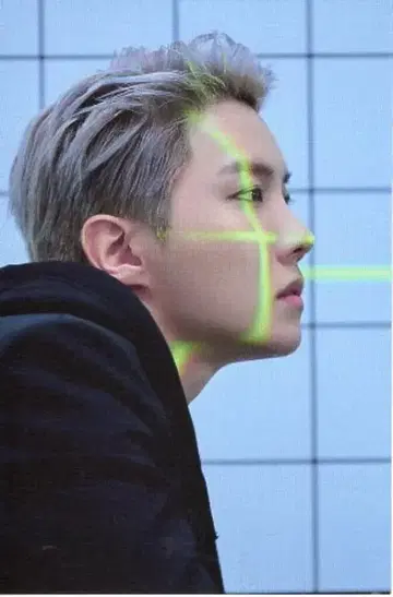 BTS proof 제이홉 엽서 옆모습