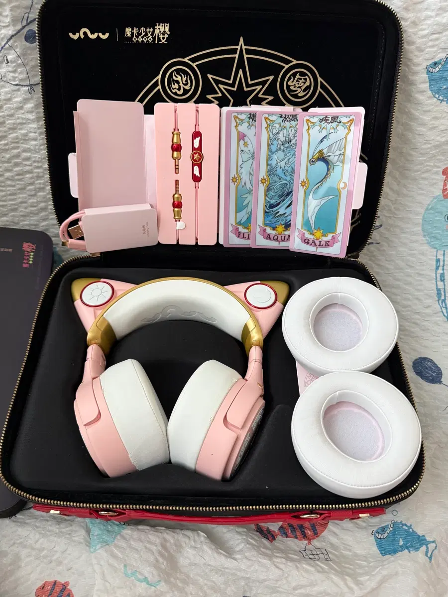 Yowu 한정판 카드캡터 체리 무선 헤드폰 (Cardcaptor Sakura headphones)